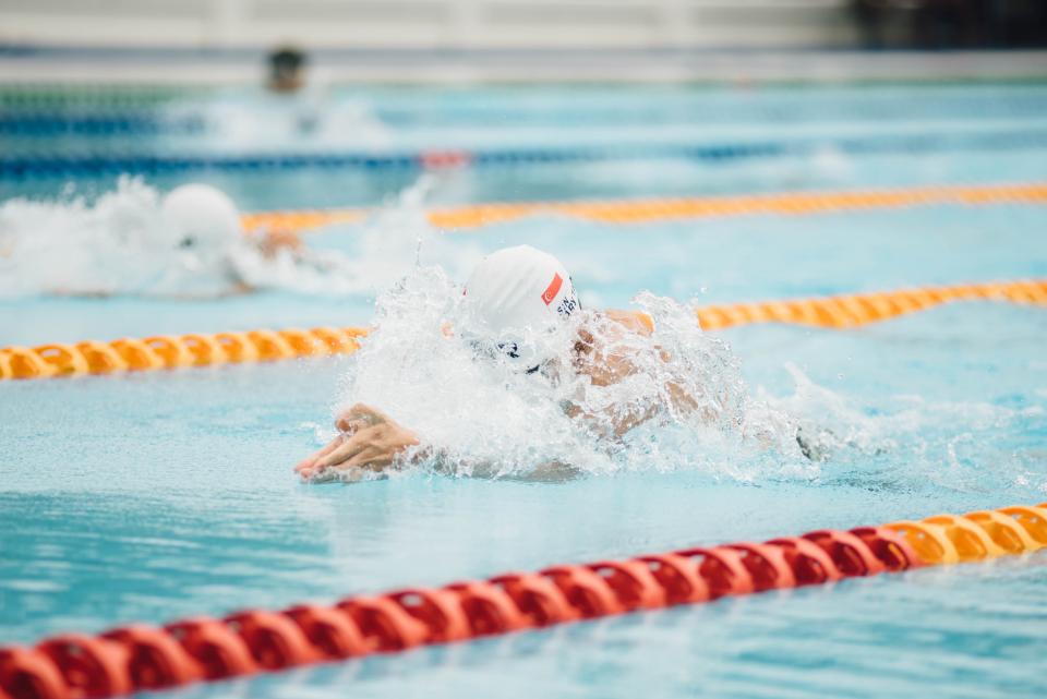 people, man, guy, swimming, sports, race, olympic, game, goggles, swimming pool, lane, line