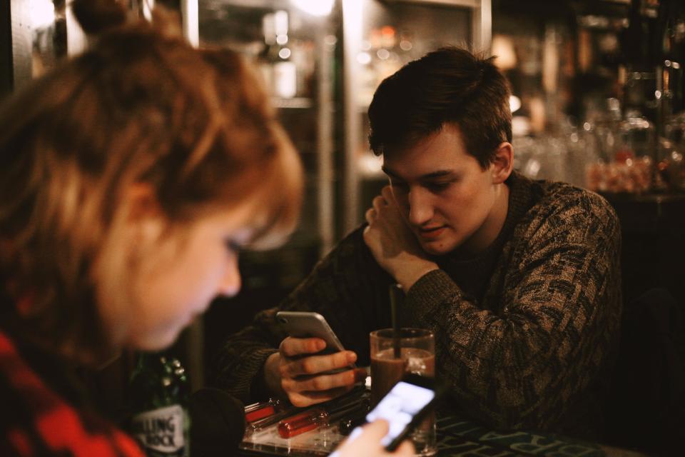 people, girl, man, coffee, relax, chill, restaurant, coffeehouse, bar, shop, mobile, phone, texting, browsing