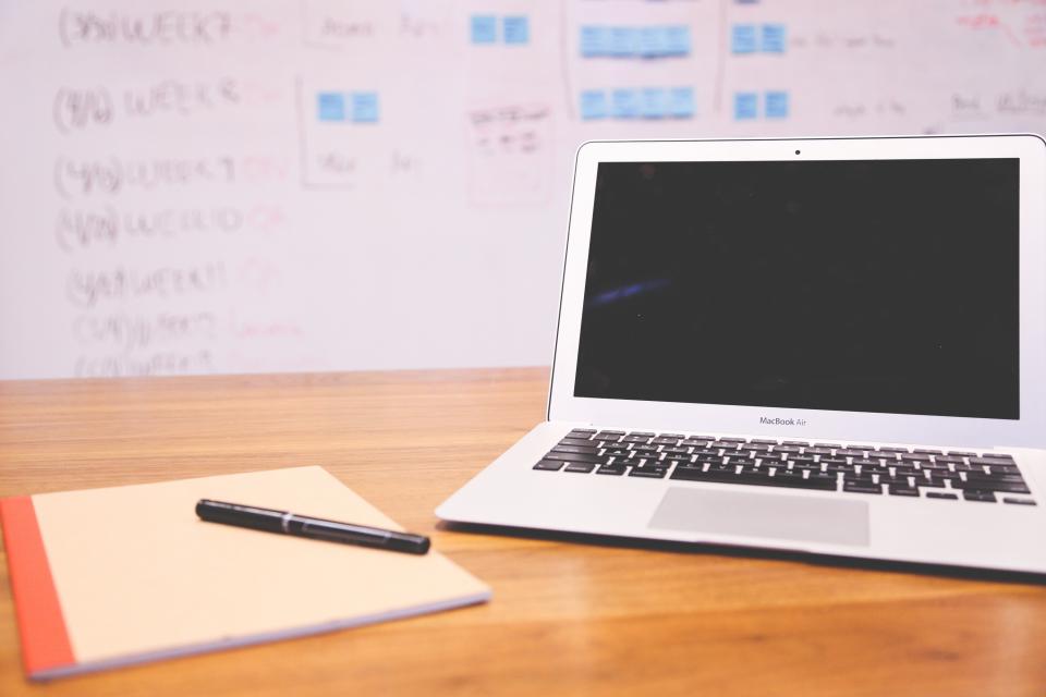 macbook air laptop computer technology notepad notebook pen objects office desk business working whiteboard