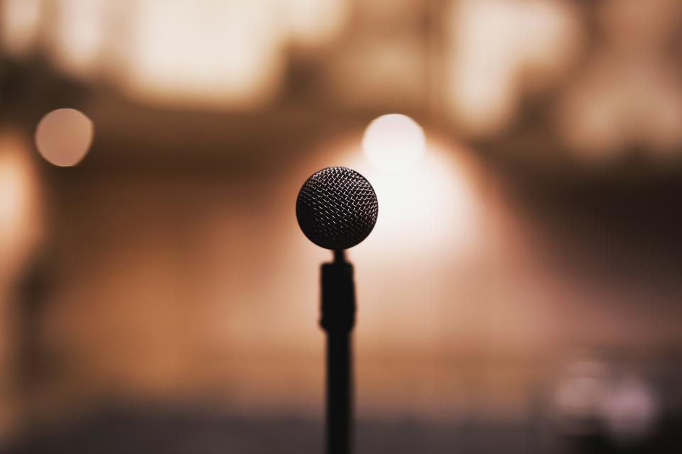 what is a microphone essay what is a microphone essay