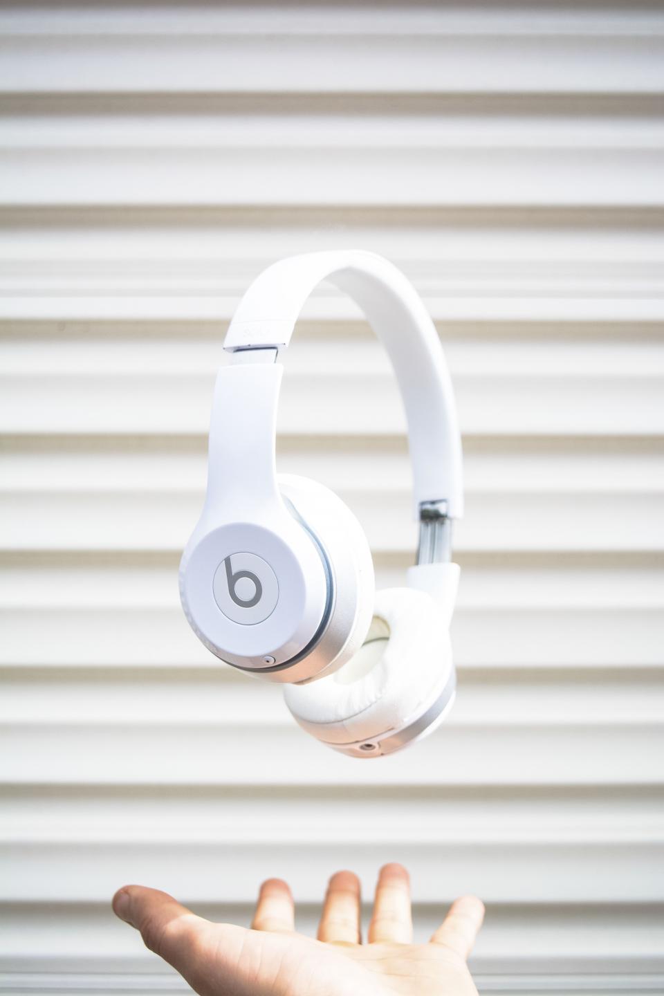 headphones music song foam white beats hand wal