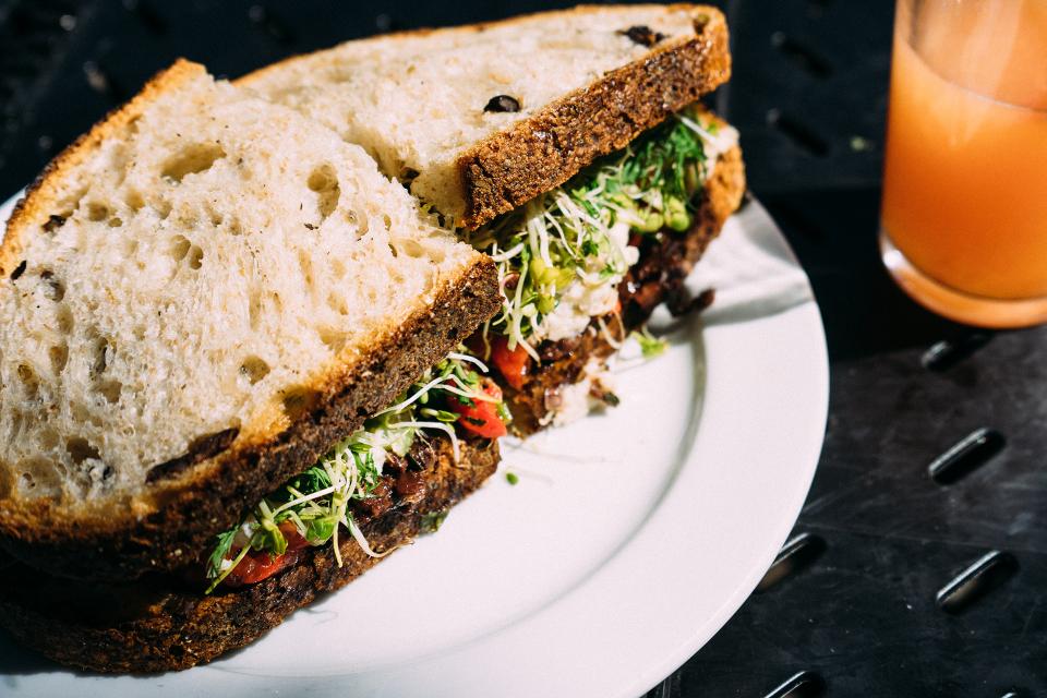 food sandwich bread lettuce vegetables healthy lunch