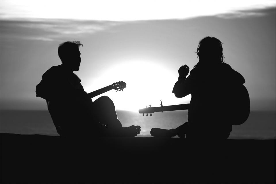 musicians guitars music sunset silhouette people black and white guy girl friends