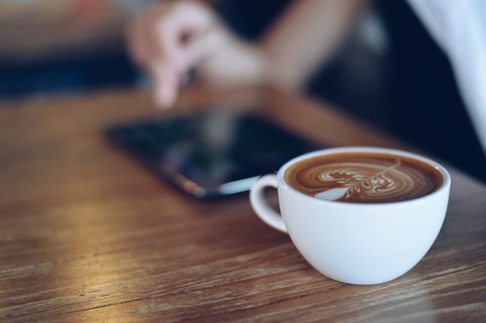 coffee, latte, art, coffee shop, cafe, cup, blur, wooden, table